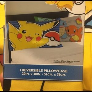 1 Reversible Pillowcase